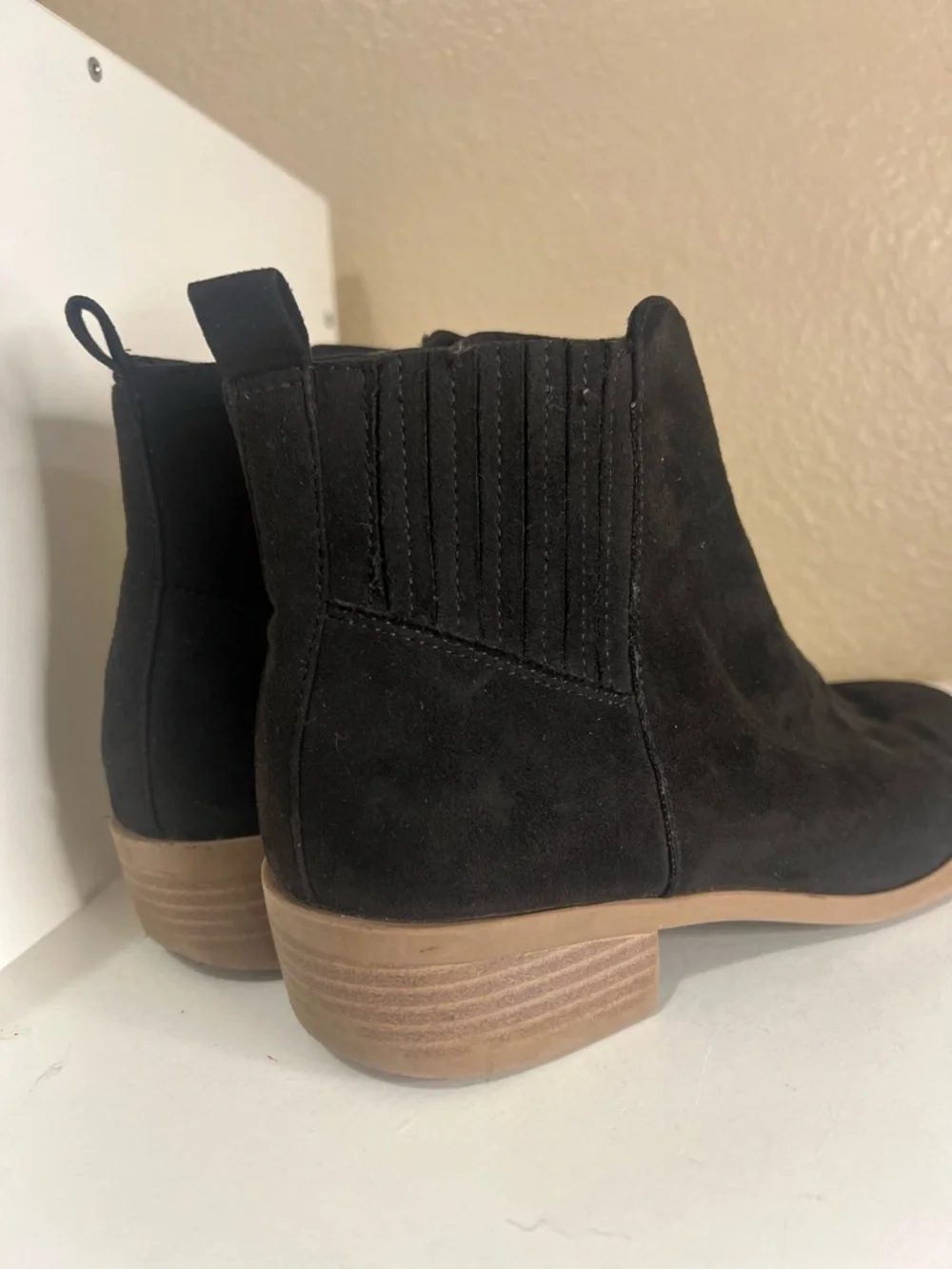 Wonder Nation Girls Black Faux Suede Chelsea Ankle Boots Size 6 Zip Up